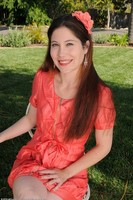 Jamie Lynn Outdoor MILF