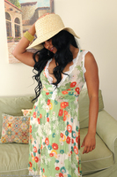 Skky Spreads Dark Pussy